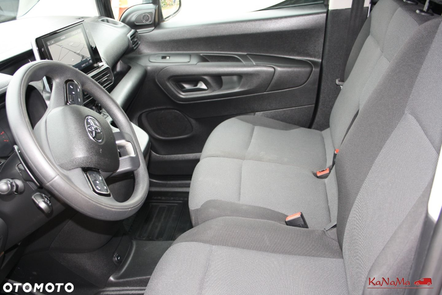 Toyota Proace City - 17