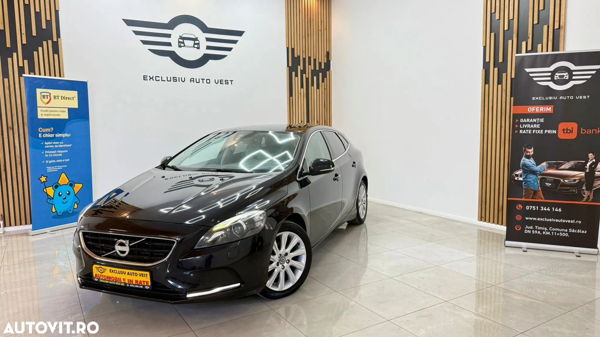 Volvo V40 Cross Country D2 Momentum - 3