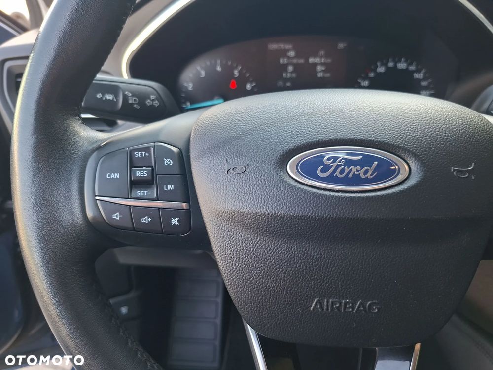 Ford Focus 1.0 EcoBoost Titanium - 18