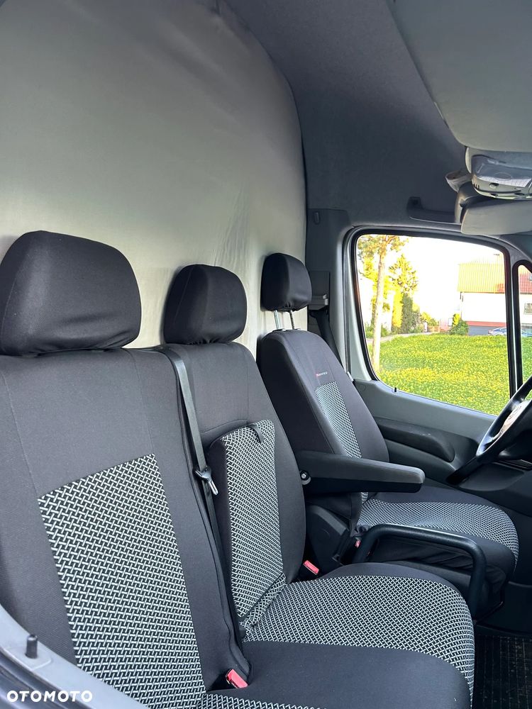 Volkswagen CRAFTER - 4