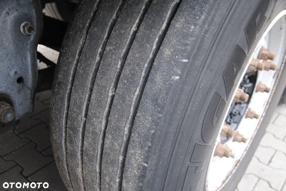 Schmitz Cargobull SCS kurtyna - 14