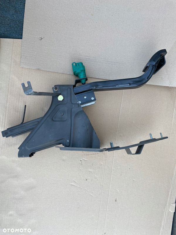 VW T5 TRANSPORTER MULTIVAN PEDAŁ HAMULCA Czujnik - 6