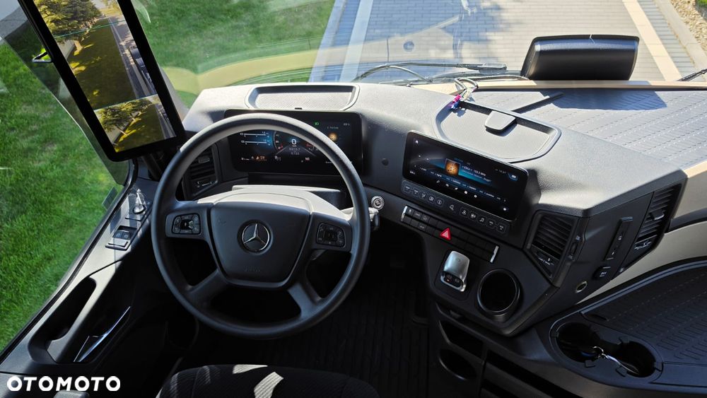 Mercedes-Benz ///ACTROS///2545/// MP5///2022///BIG SPACE///NOWY/// NIE UŻYWANY///BDF///JEDYNE 5700  KM/// VIRTUAL COCPIT///FULL LED/// KLIMATYZACJA POSTOJOWA/// NAWIGACJA///SALONKA///STAN  FABRYCZNIE NOWY - 27