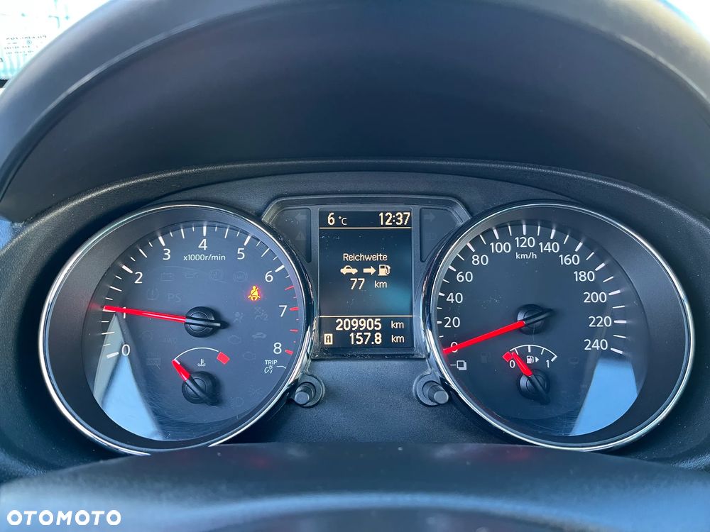 Nissan Qashqai+2 - 20