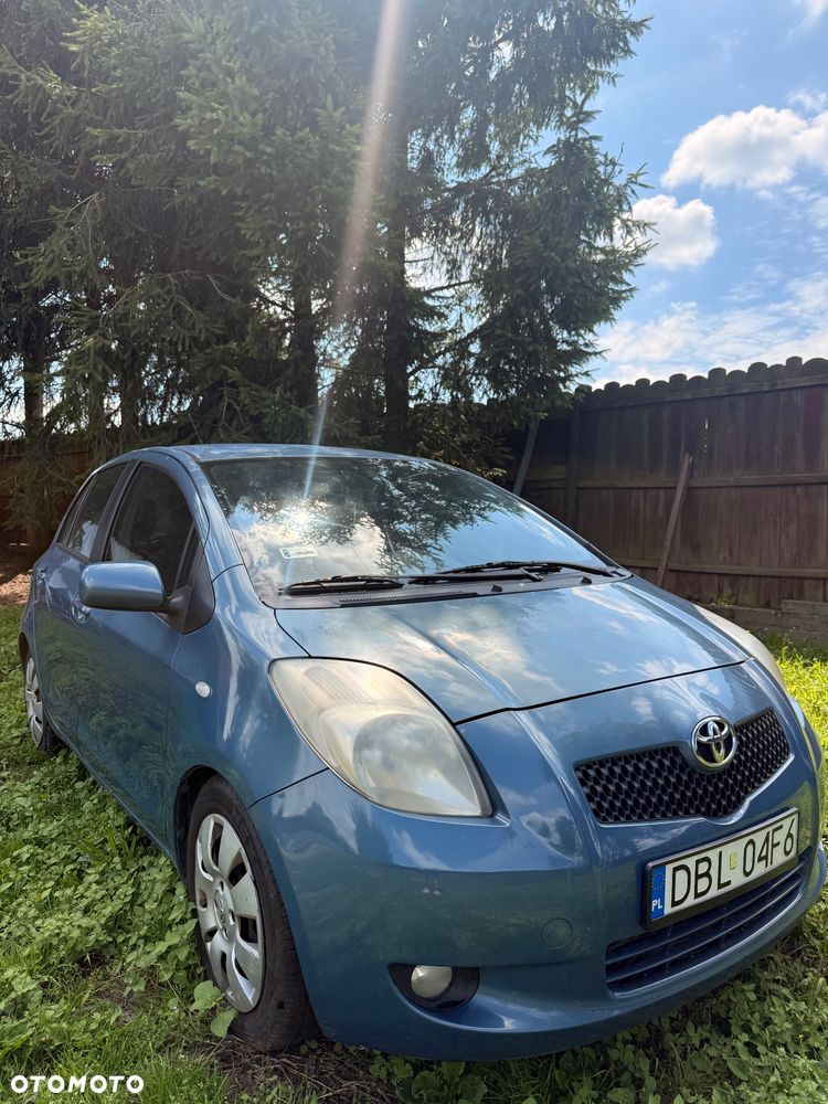 Toyota Yaris 1.3 Luna - 1