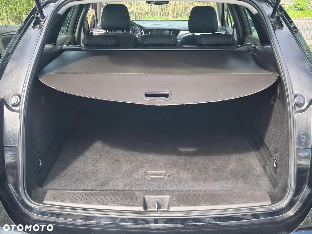 Opel Astra 1.6 D Start/Stop Automatik 120 Jahre - 32