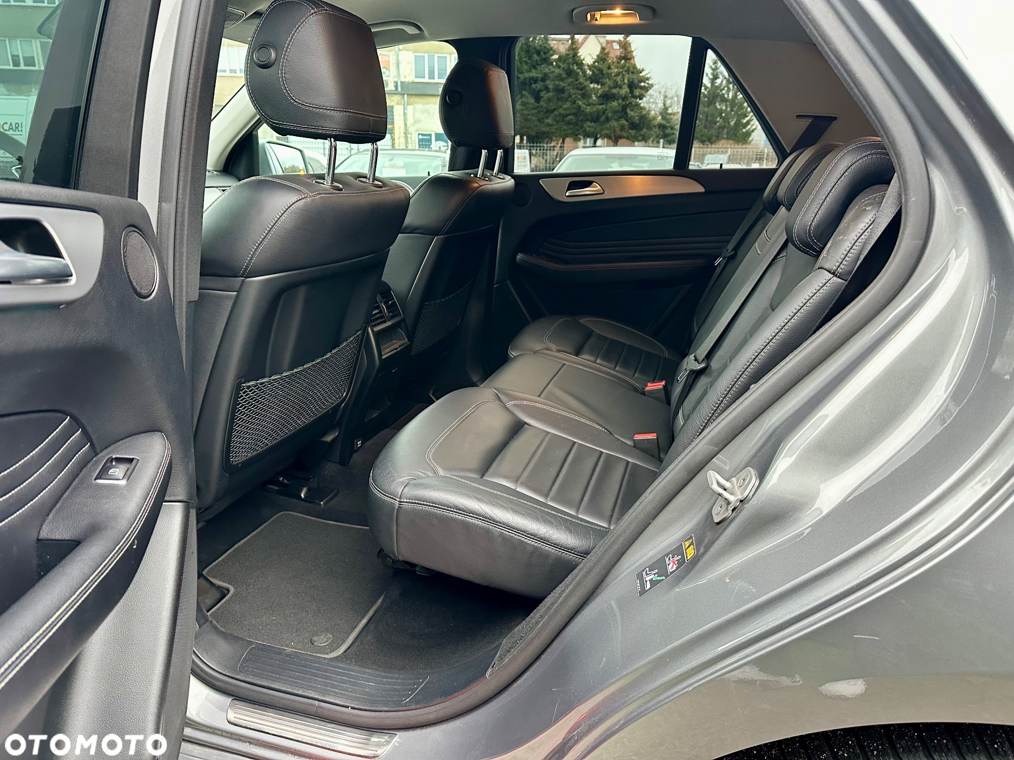 Mercedes-Benz ML 350 BlueTEC 4MATIC 7G-TRONIC - 25