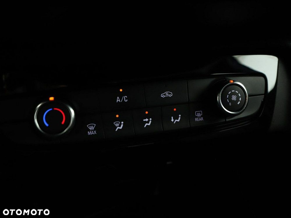 Opel Corsa 1.2 Edition S&S - 27