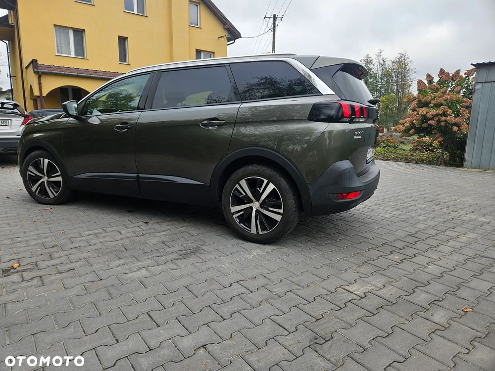 Peugeot 5008 - 4