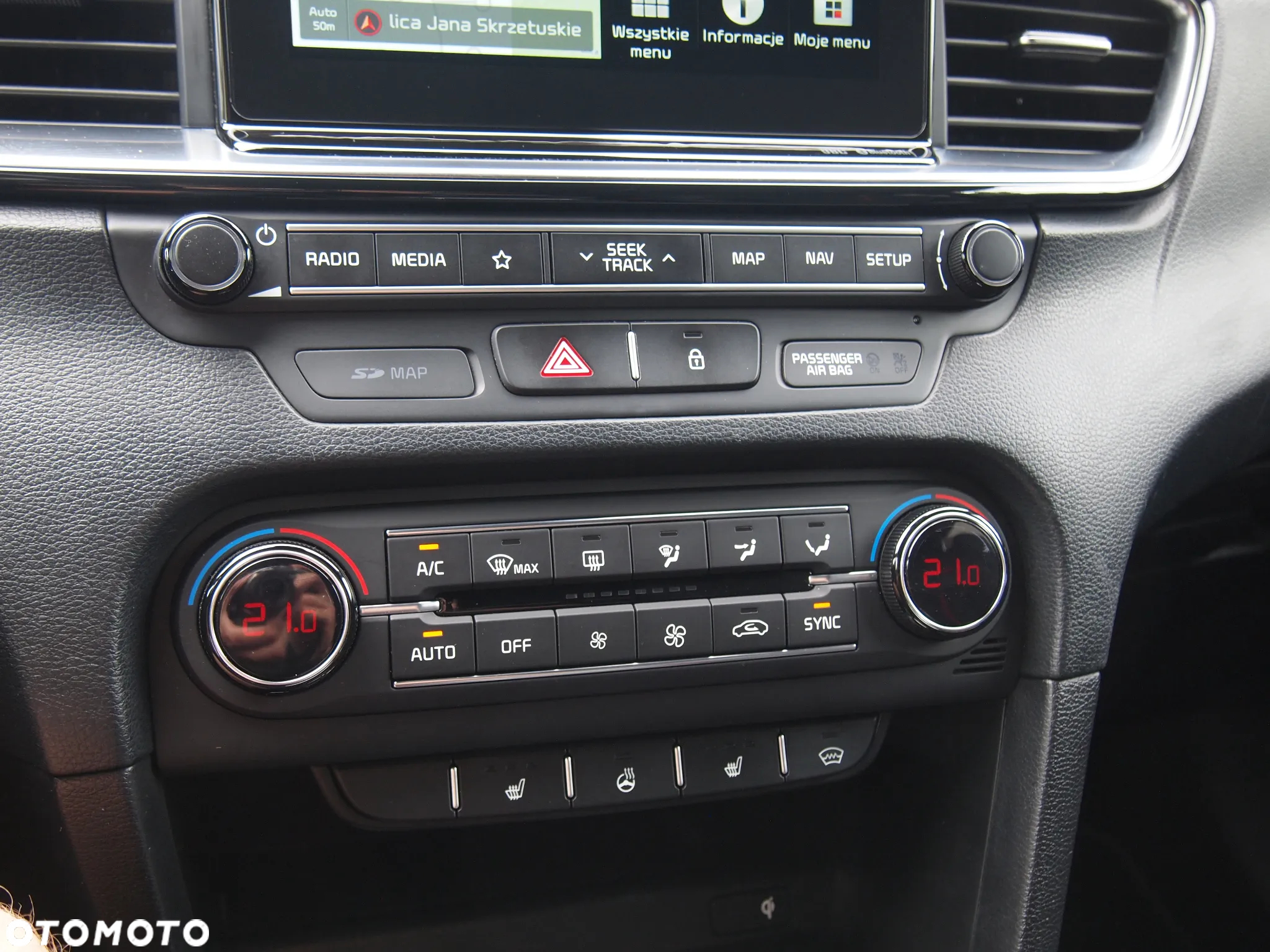 Kia ProCeed 1.6 T-GDI GT DCT - 11