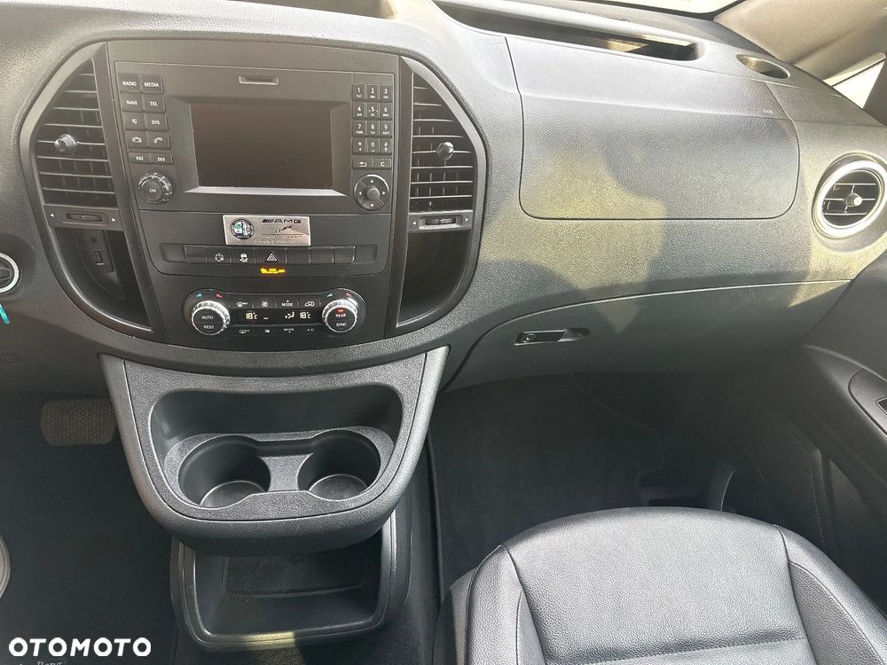 Mercedes-Benz Vito - 26