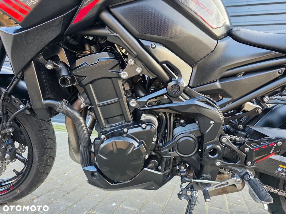 Kawasaki Z 900 - 11