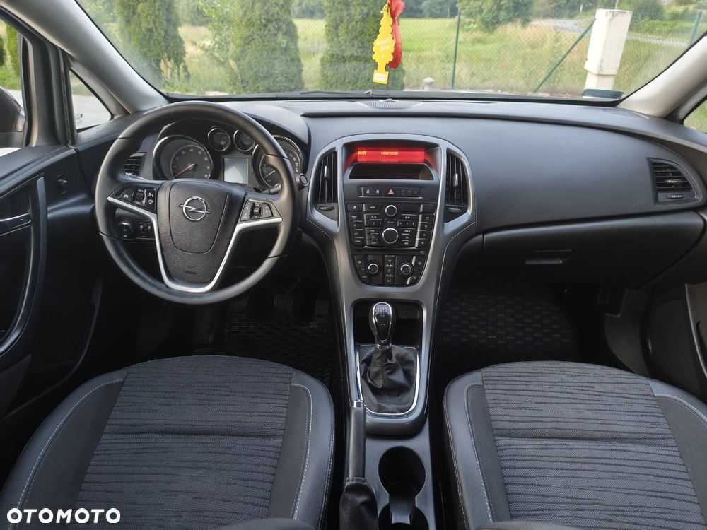Opel Astra - 9