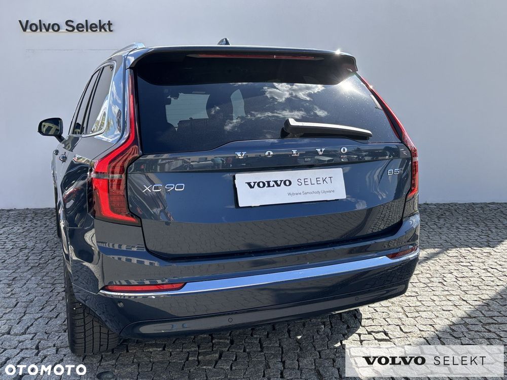 Volvo XC 90 - 5