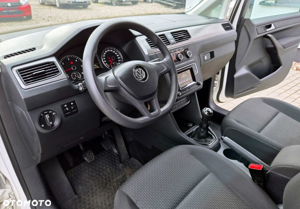 Volkswagen Caddy - 31