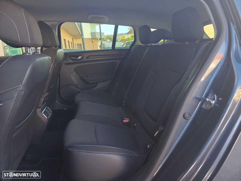 Renault Mégane Sport Tourer 1.5 dCi Limited - 18