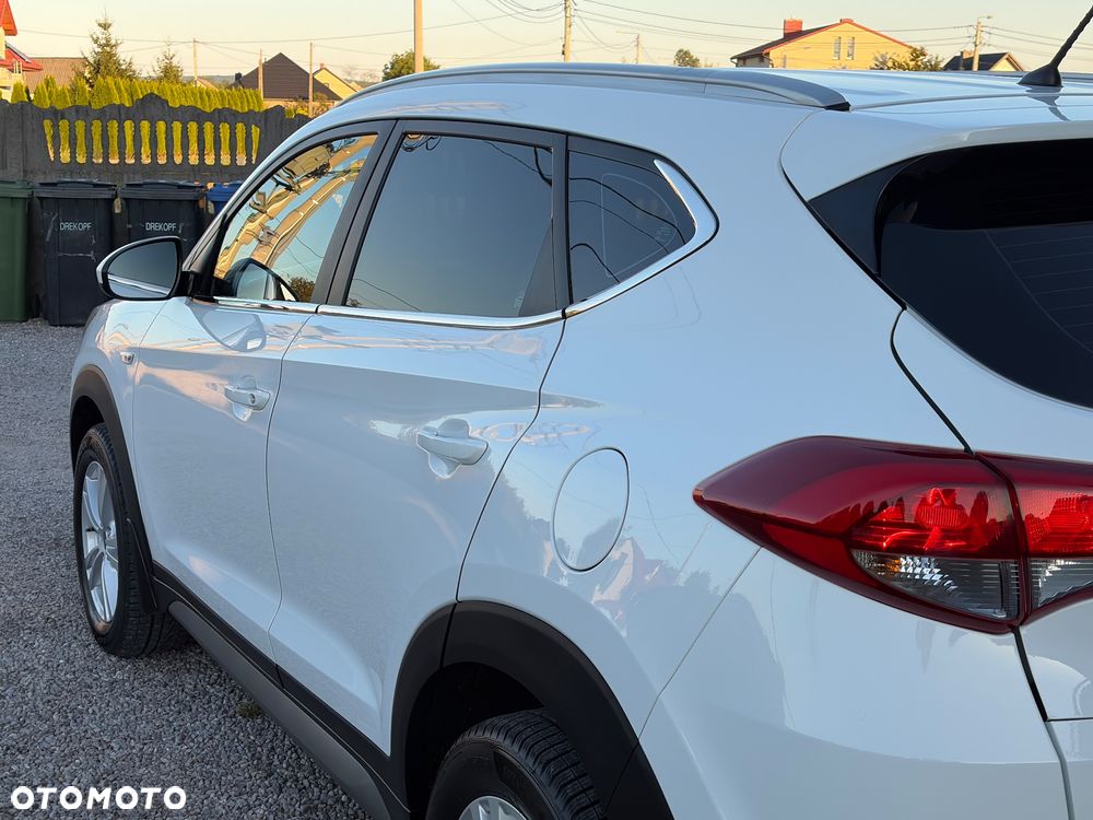 Hyundai Tucson 2.0 CRDI 2WD Style - 10
