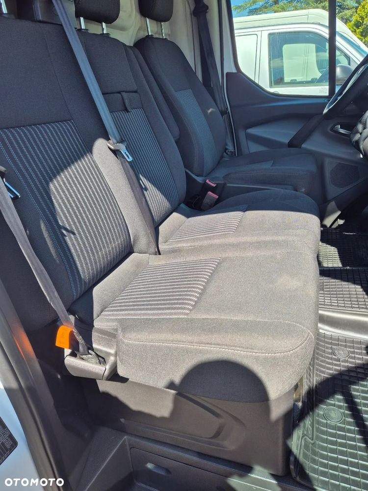 Ford Transit Custom - 10