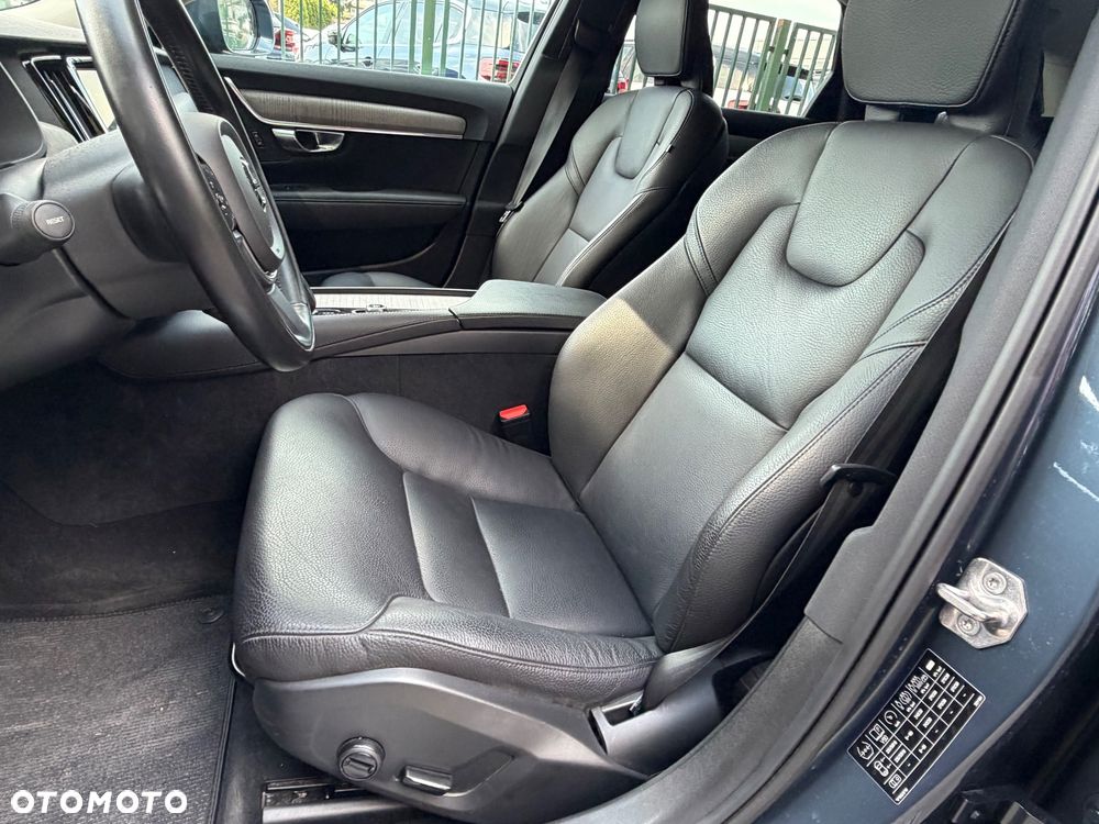 Volvo V90 Cross Country D5 AWD Pro - 13