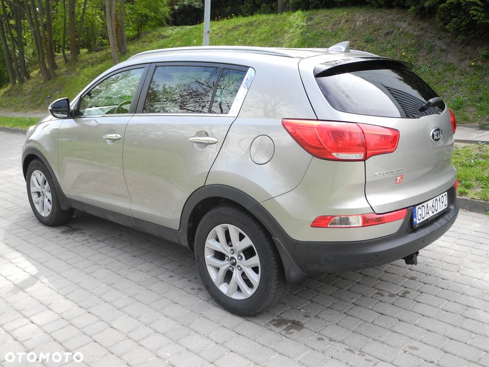 Kia Sportage 2.0 CRDI XL AWD - 4