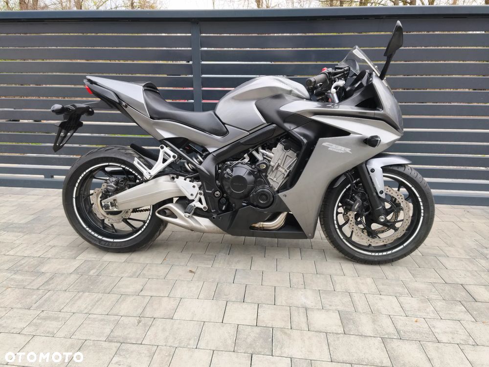 Honda CBR - 15