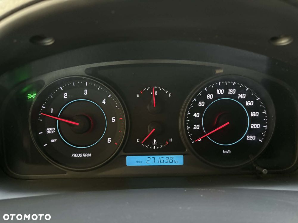 Chevrolet Captiva 2.2 D LTZ - 11