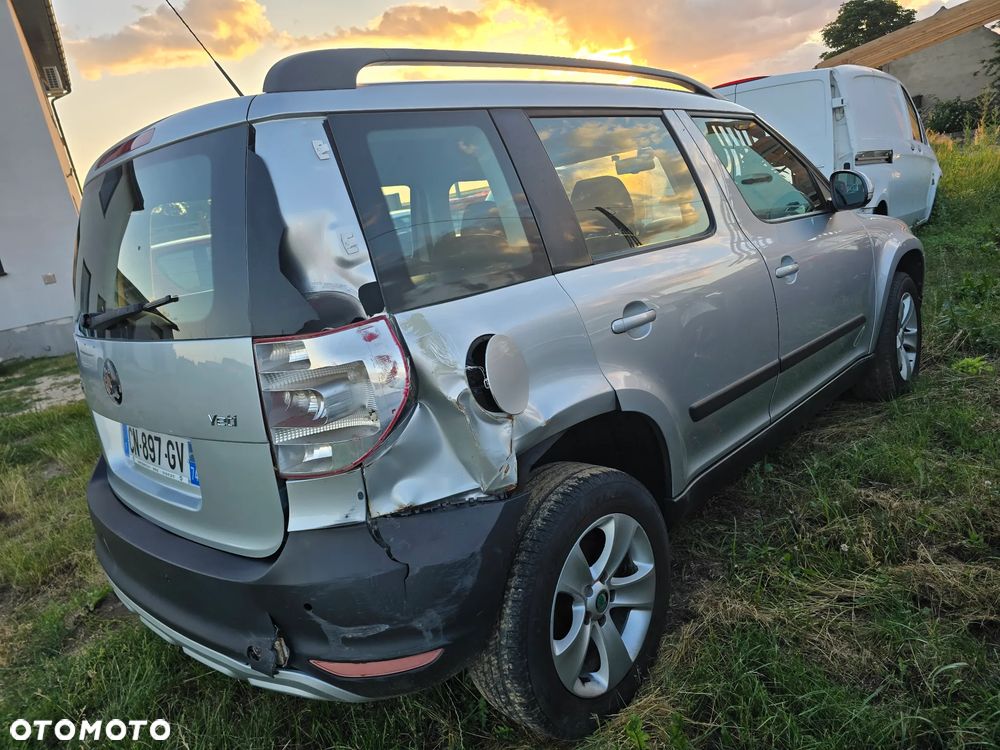 Skoda Yeti 2.0 TDI 4x4 Ambition - 4