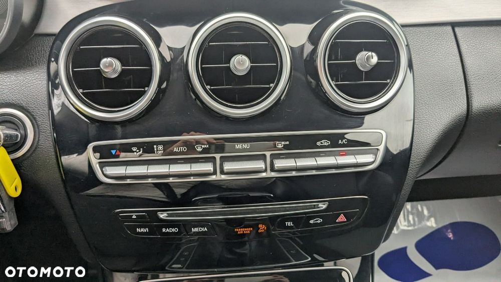 Mercedes-Benz Klasa C - 26