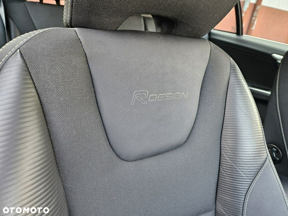 Volvo V60 D4 R-Design Momentum - 10