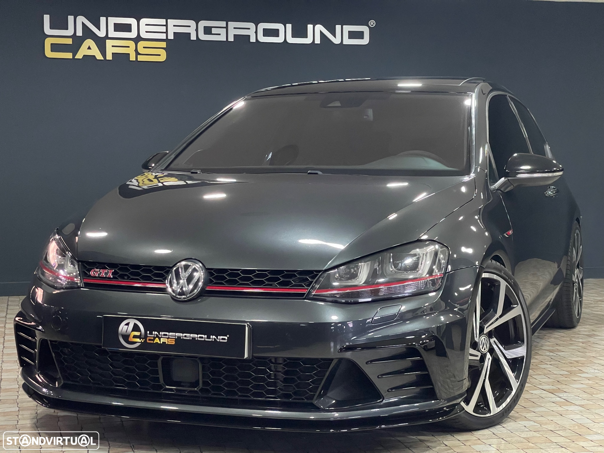 VW Golf GTI Clubsport DSG - 16