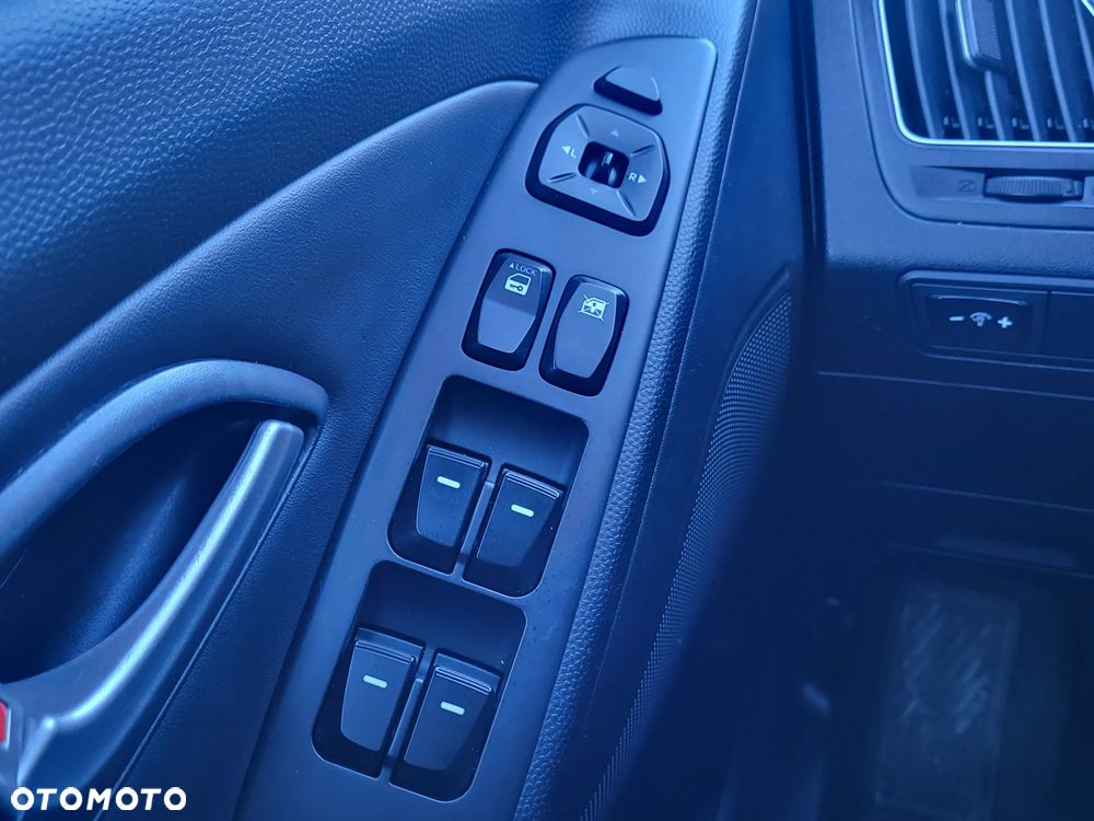 Hyundai ix35 2.0 2WD Comfort - 29