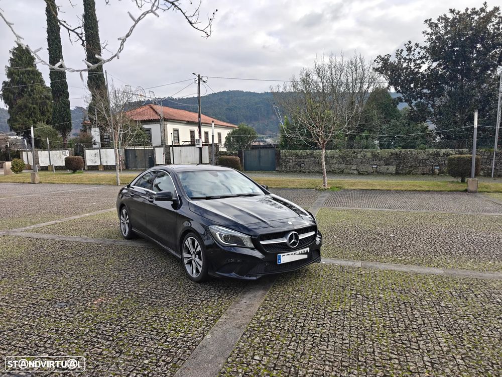 Mercedes-Benz CLA 220 CDI 7G-DCT StreetStyle - 36