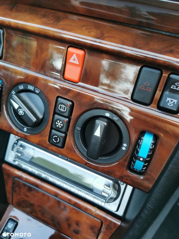 Mercedes-Benz W124 (1984-1993) - 18