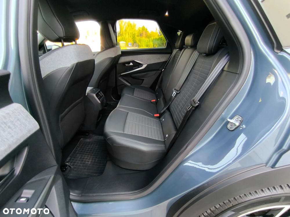 Peugeot 3008 1.2 PureTech mHEV Allure Pack S&S e-DCS6 - 20