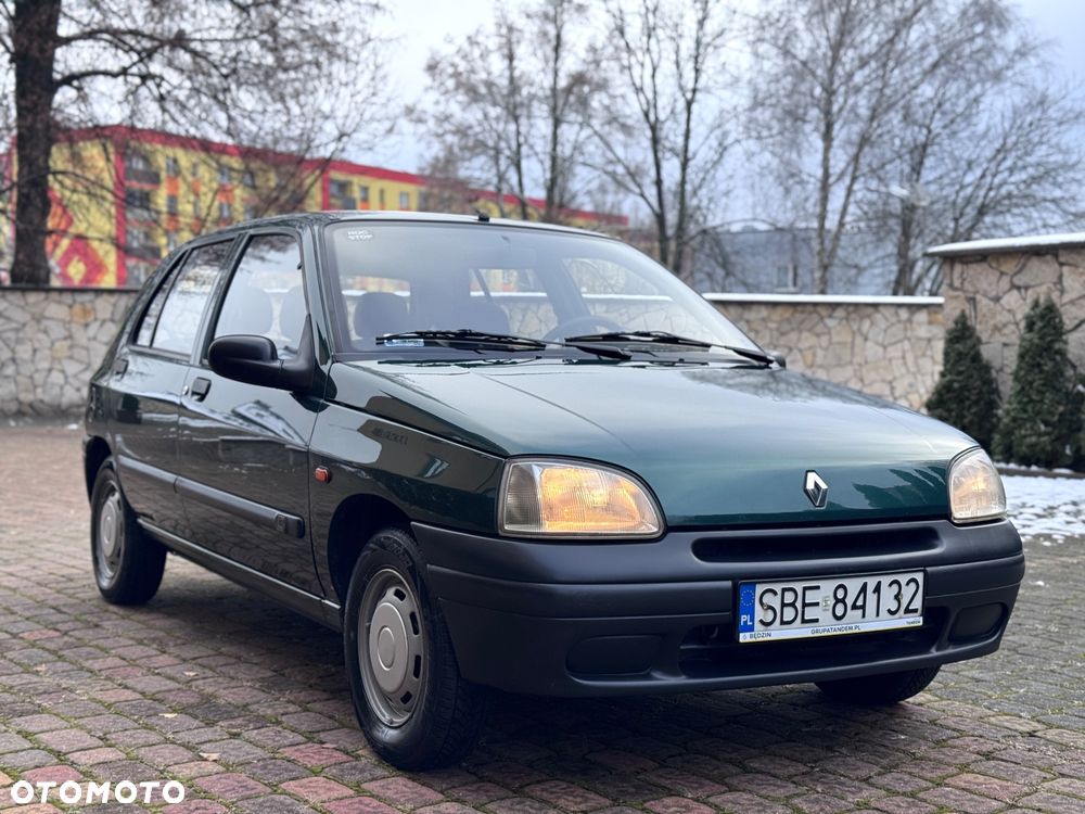 Renault Clio - 5