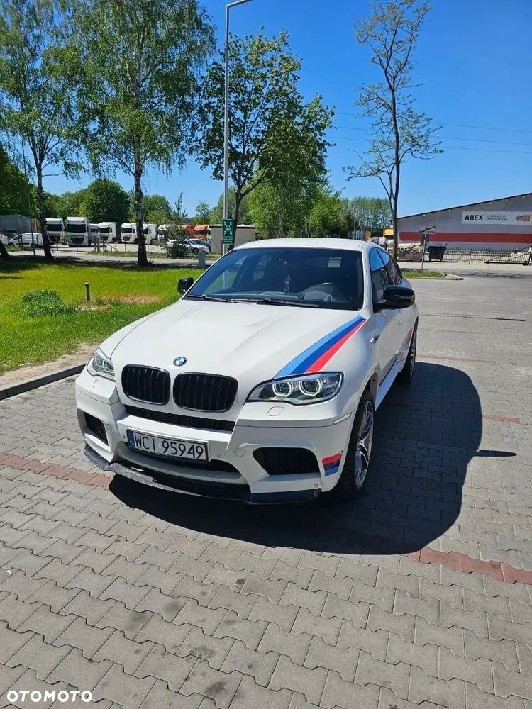 BMW X6M - 1