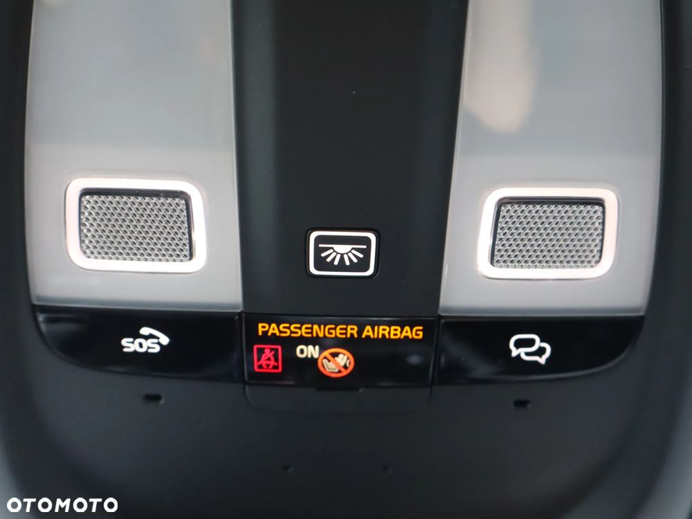 Volvo XC 60 B5 B AWD Plus Dark - 27