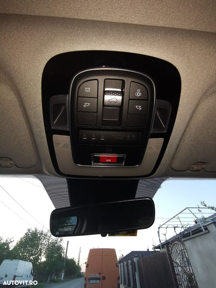 Hyundai Santa Fe - 5