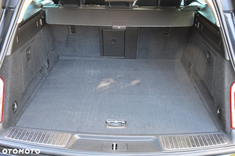 Opel Insignia - 39