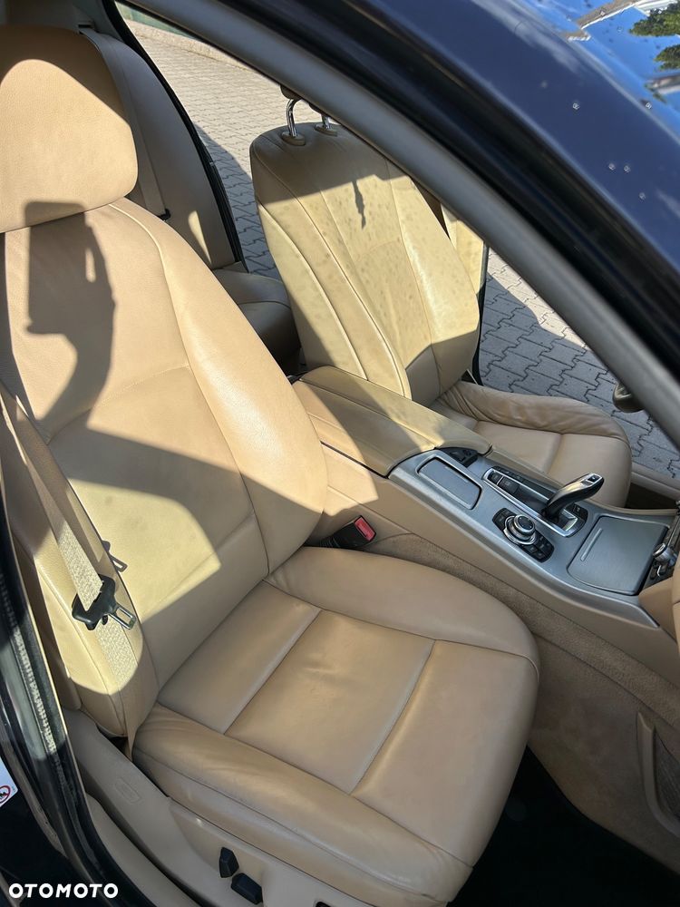 BMW Seria 5 530d - 12