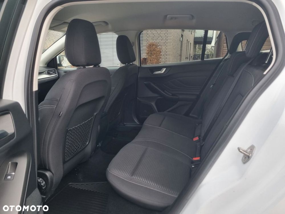 Ford Focus 1.5 EcoBlue Titanium - 4