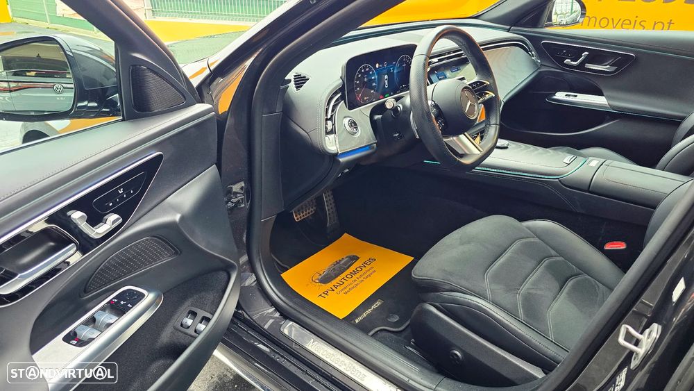 Mercedes-Benz E 300 - 4