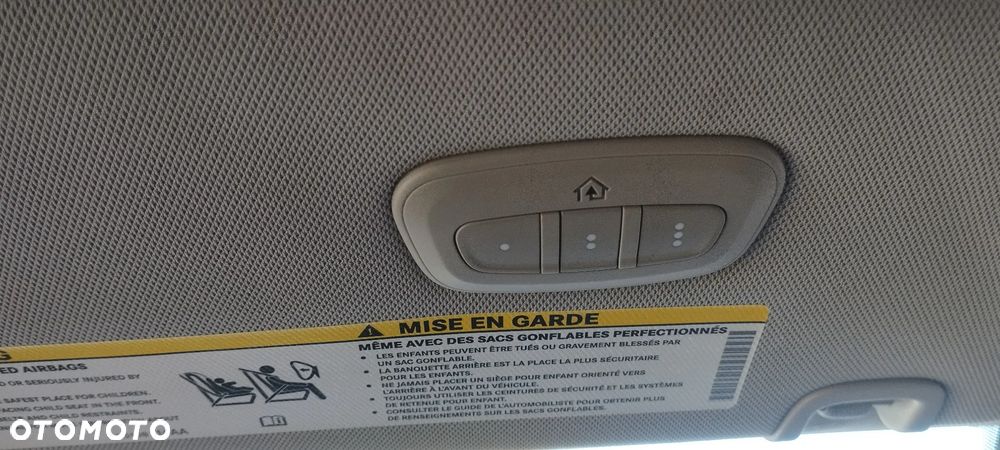 Chrysler Pacifica - 20