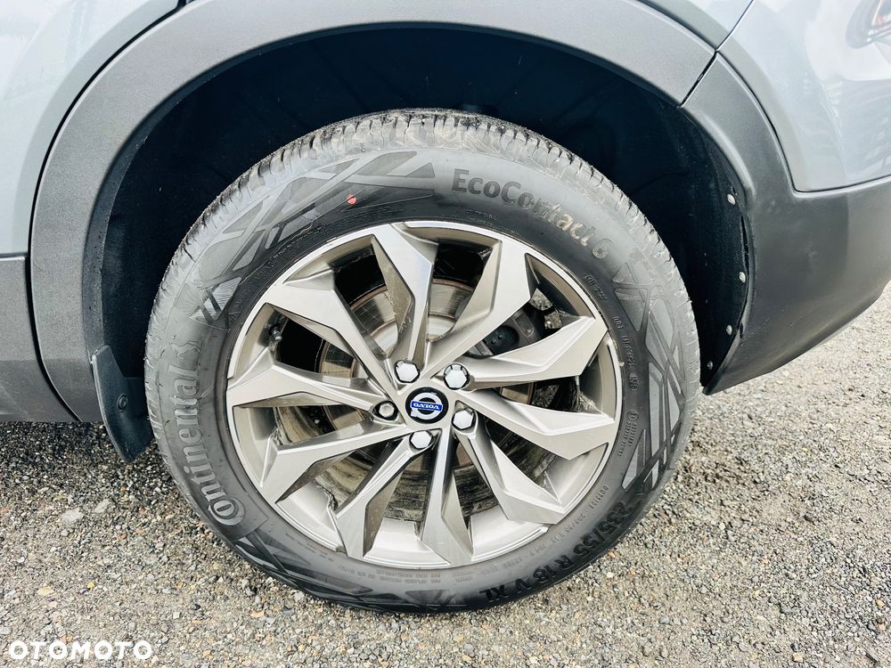 Volvo XC 40 D4 AWD - 10