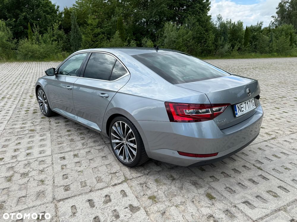Skoda Superb 2.0 TDI L&K DSG - 7