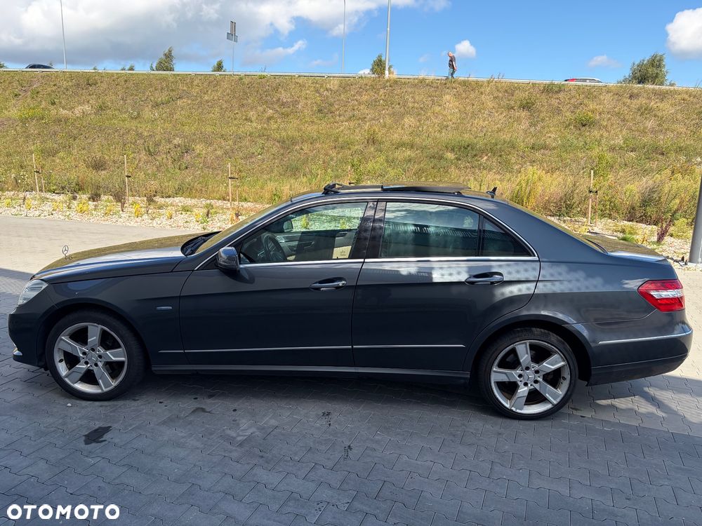 Mercedes-Benz Klasa E 350 CDI BlueEff Avantgarde - 7