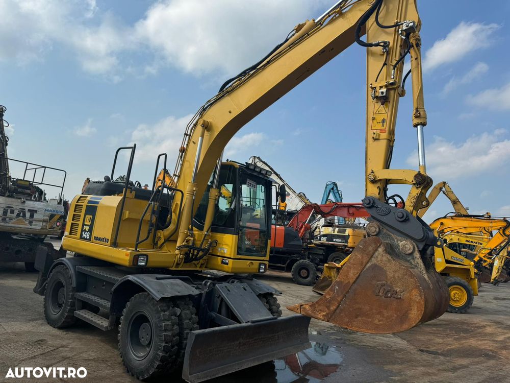 Komatsu PW 148 Excavator pe roți - 3