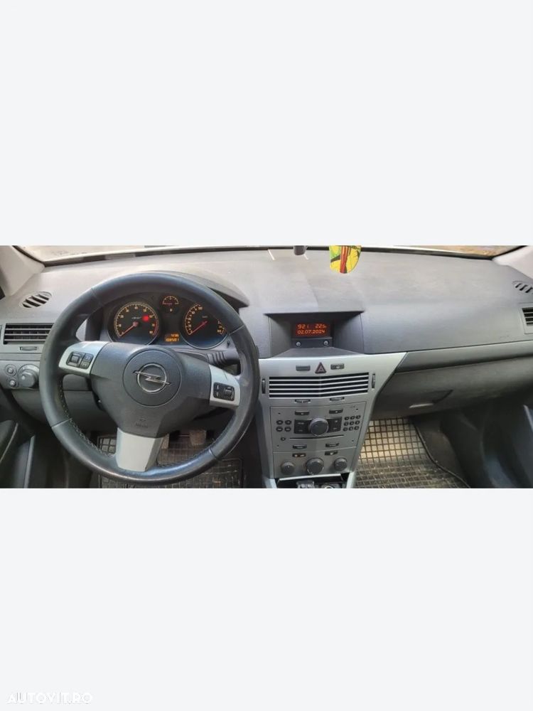 Opel Astra - 3
