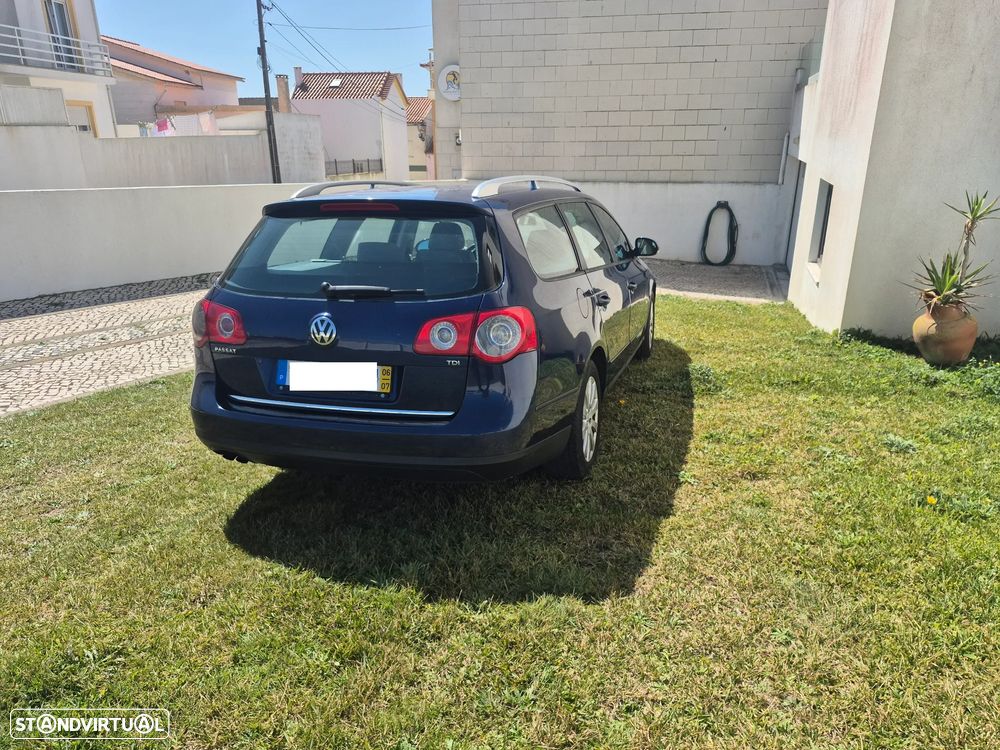 VW Passat Variant 1.9 TDI Confortline - 4