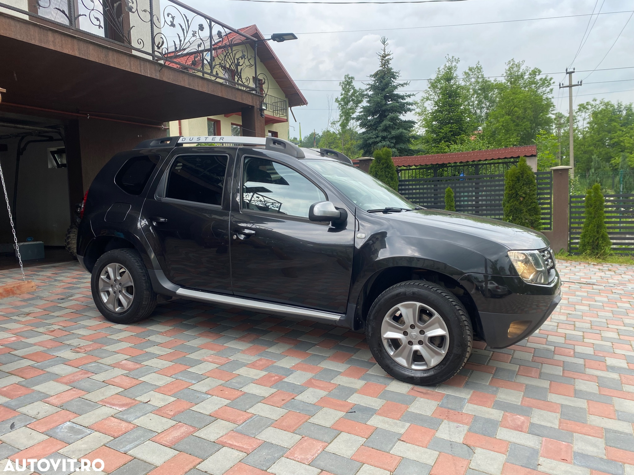 Dacia Duster 1.5 dCi 4x2 Laureate - 13